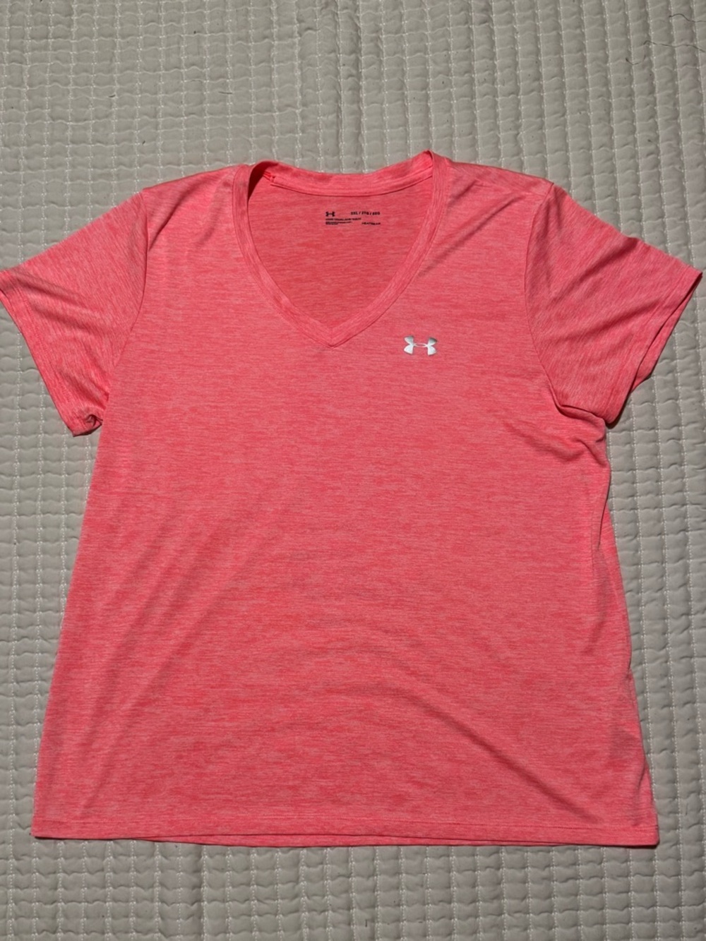 Under Armour Women’s Heather Coral V-Neck Performance Tee
